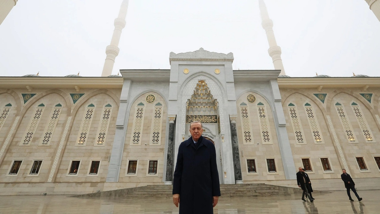 Türkiye'nin en büyük 2. camisi... Cumhurbaşkanı Erdoğan, Şahinbey Millet Camii ve Külliyesi'ni açtı