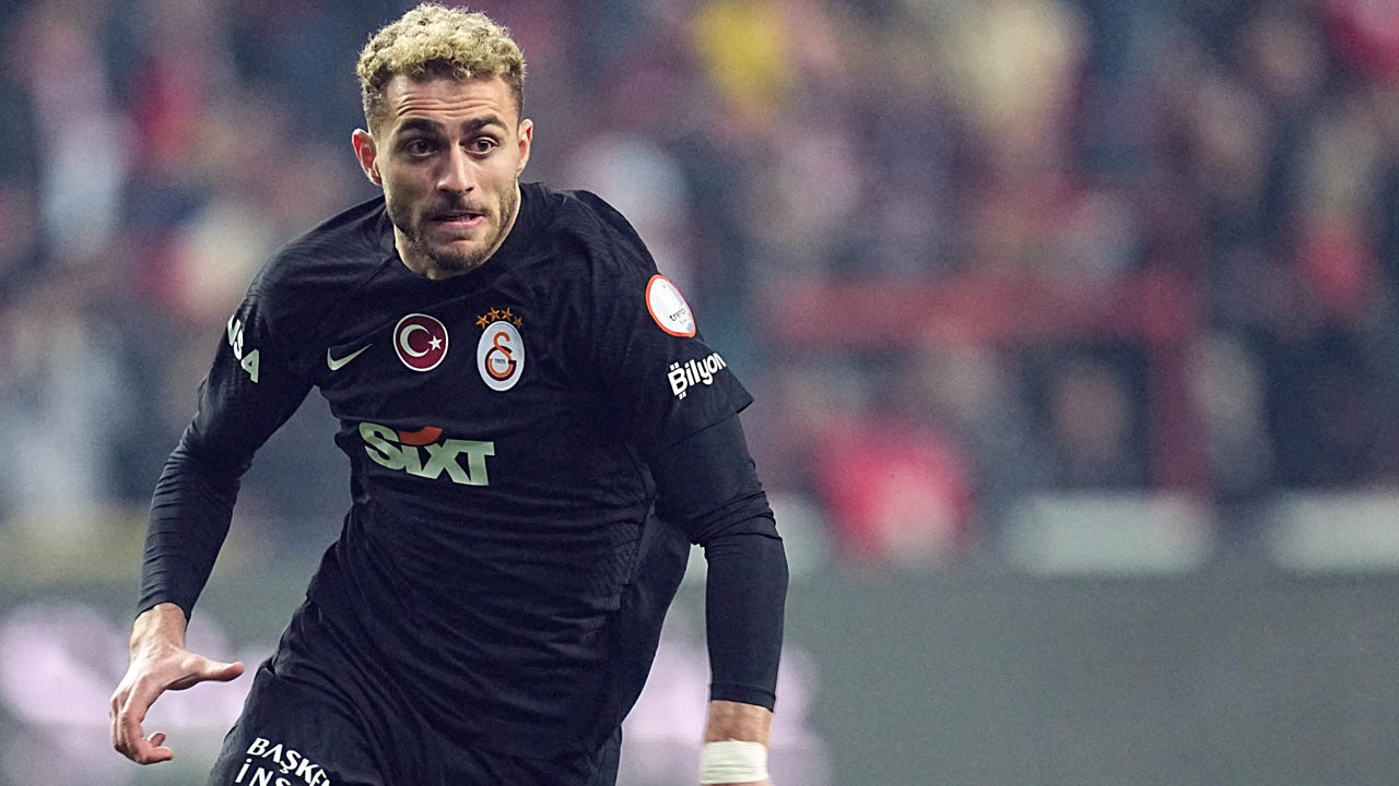 Galatasaray yönetiminden Barış Alper Yılmaz'a ödül