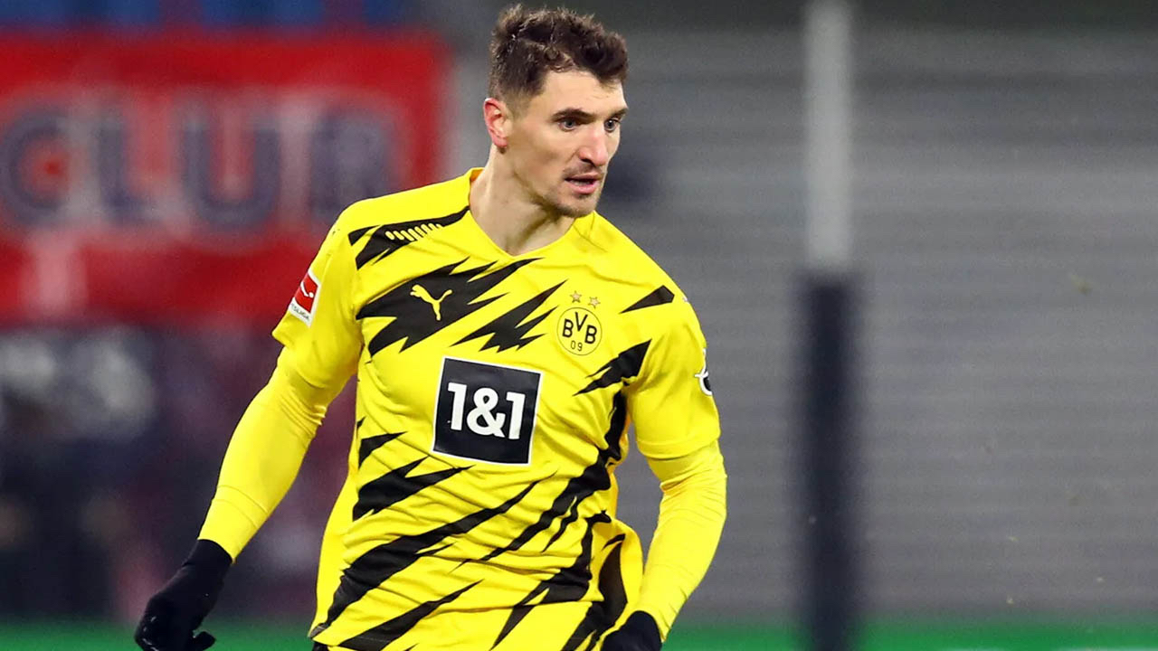 Trabzonspor'a Dortmund'dan flaş transfer! 1.5 yıllık sözleşme