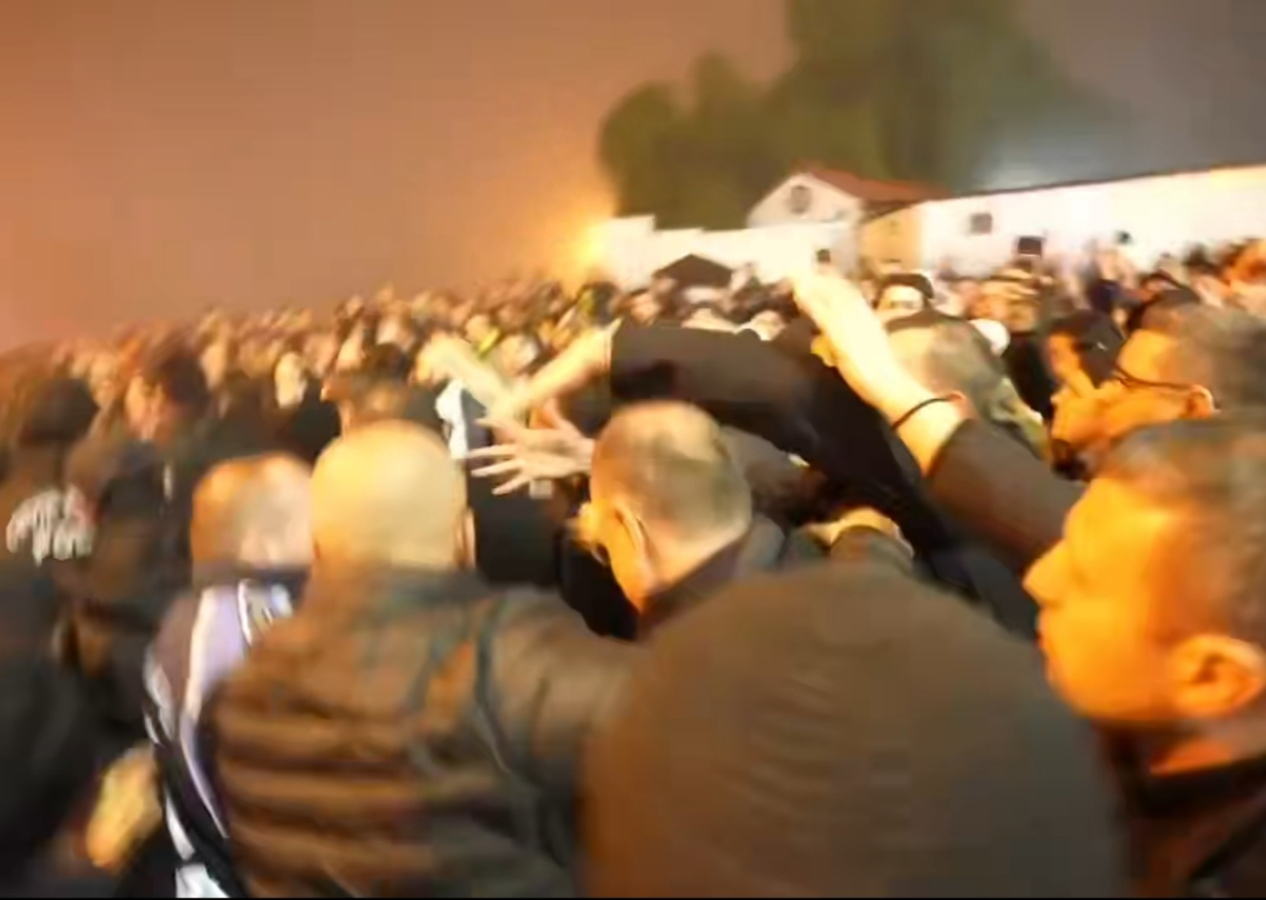 Hatay'da CHP tarafından tekrar aday gösterilen Lütfü Savaş'a protesto: "Eli kanlı Lütfü" sloganları