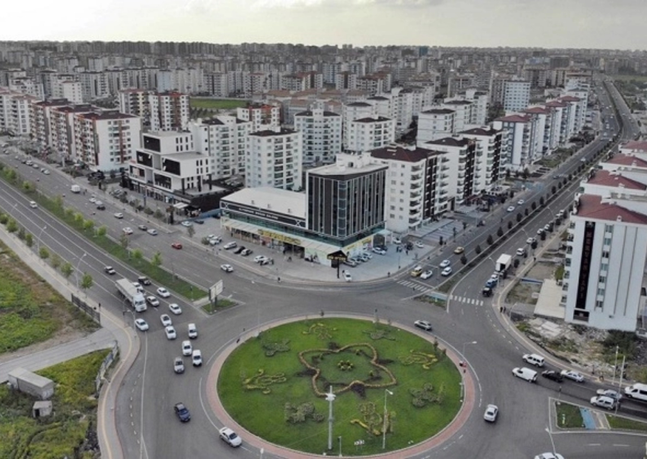 Türkiye’nin en kalabalık mahallesi belli oldu: İstanbul'dan değil! 4 ilden daha kalabalık...