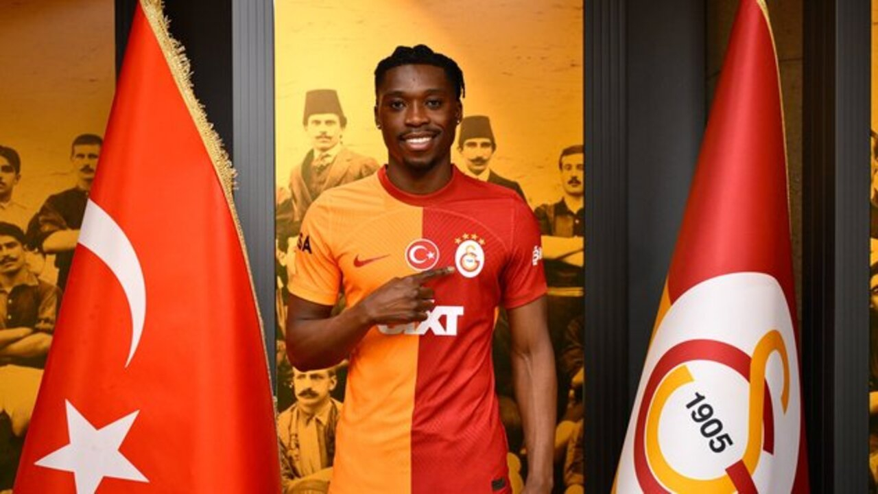Aslan soldan kükredi, Galatasaray Derrick Köhn'ü KAP'a bildirdi!