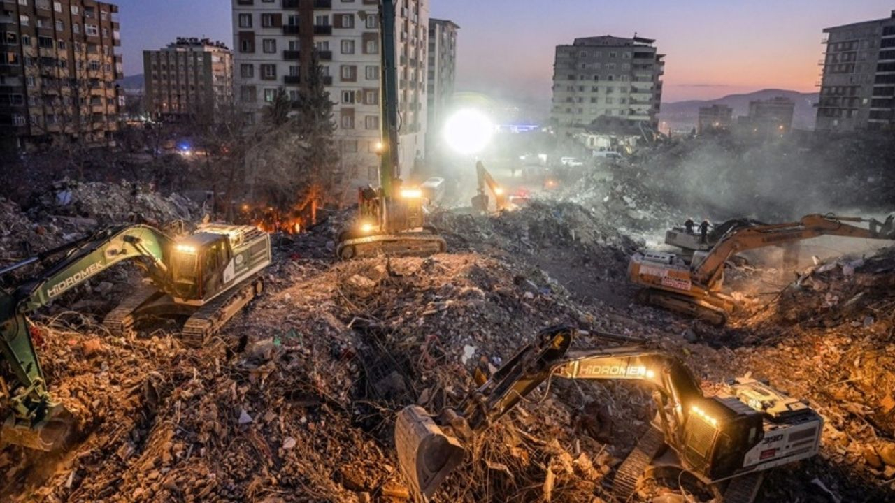 Şener Üşümezsoy deprem için o ili işaret ederek tehlikeyi açıkladı!