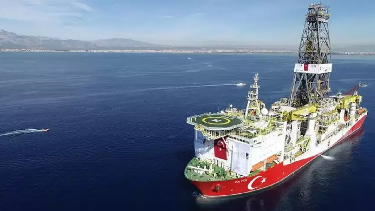 Karadeniz'de doğal gaz arama çalışmaları hız kesmeden devam ediyor! Bu yıl yeni keşiflere imza atılacak