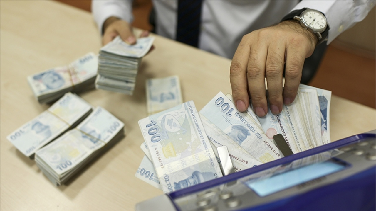 Merkez’in kararlı duruşu TL’yi güçlendirecek