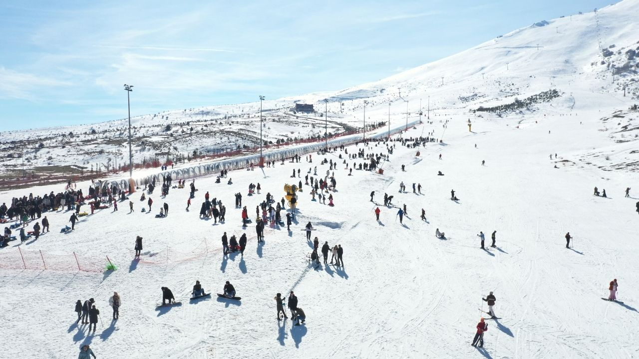 Yıldız Dağı ziyaretçi akınına uğradı!
