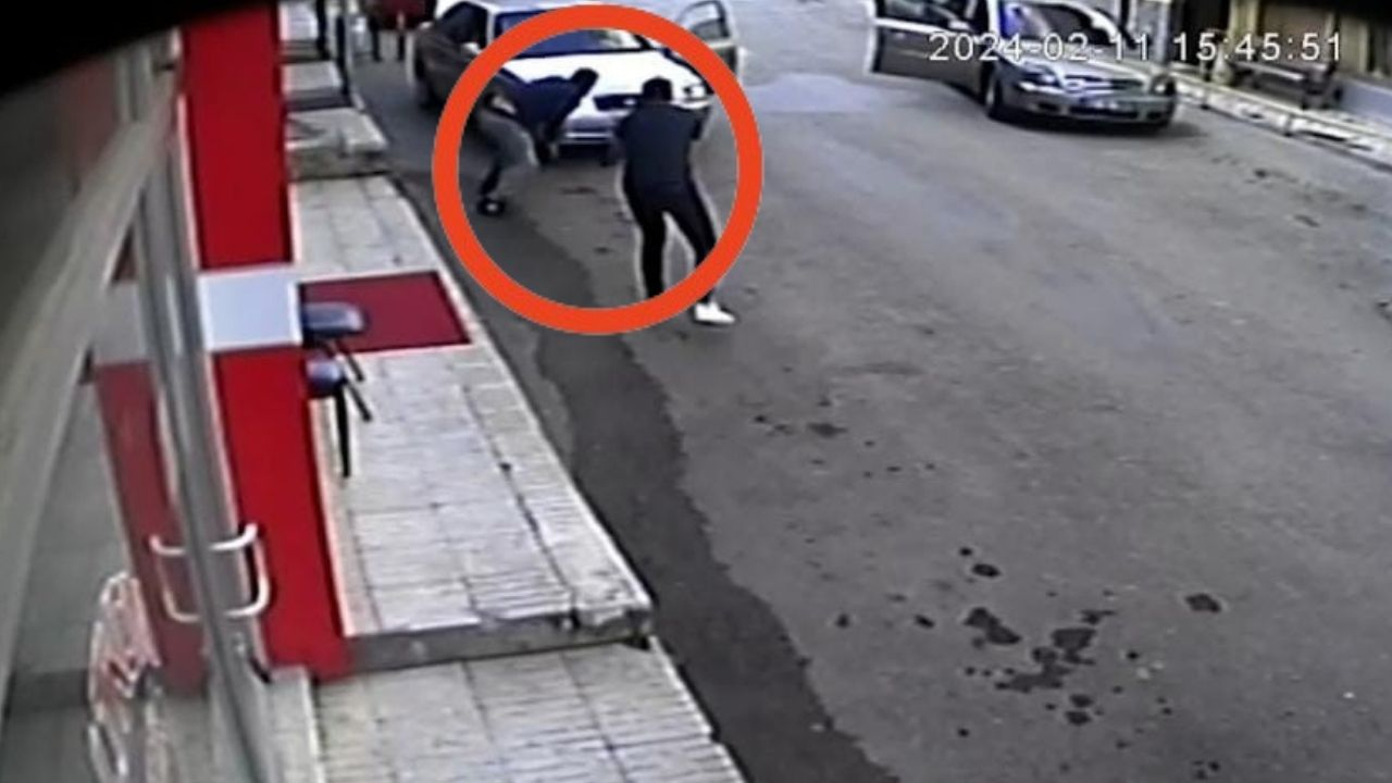 Sokak ortasında pompalı dehşeti! Pusu kurup çatıştılar! O anlar kamerada...