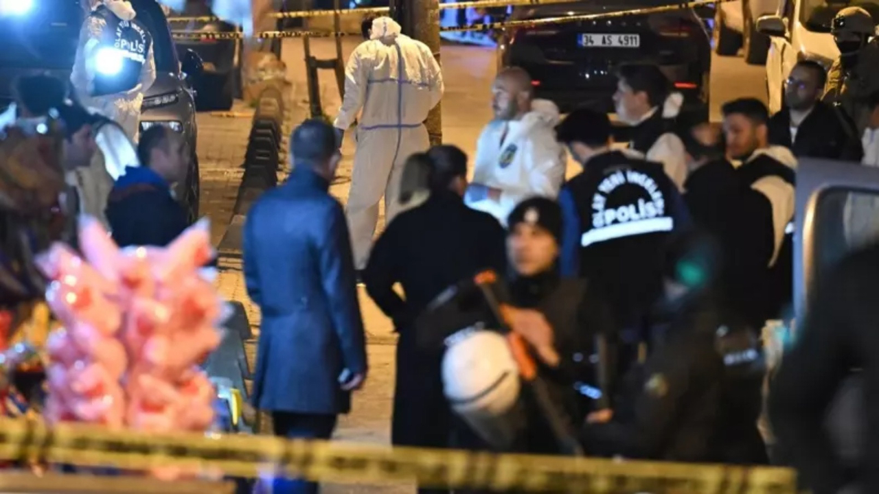 AK Parti Küçükçekmece programına saldırı ile ilgili sıcak gelişme: O araç bulundu! Kimlikler tespit edildi...