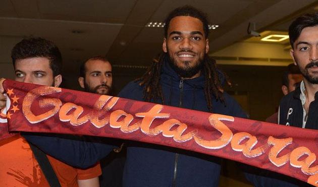 Galatasaray'ın yeni transferi Jason Denayer İstanbul'da