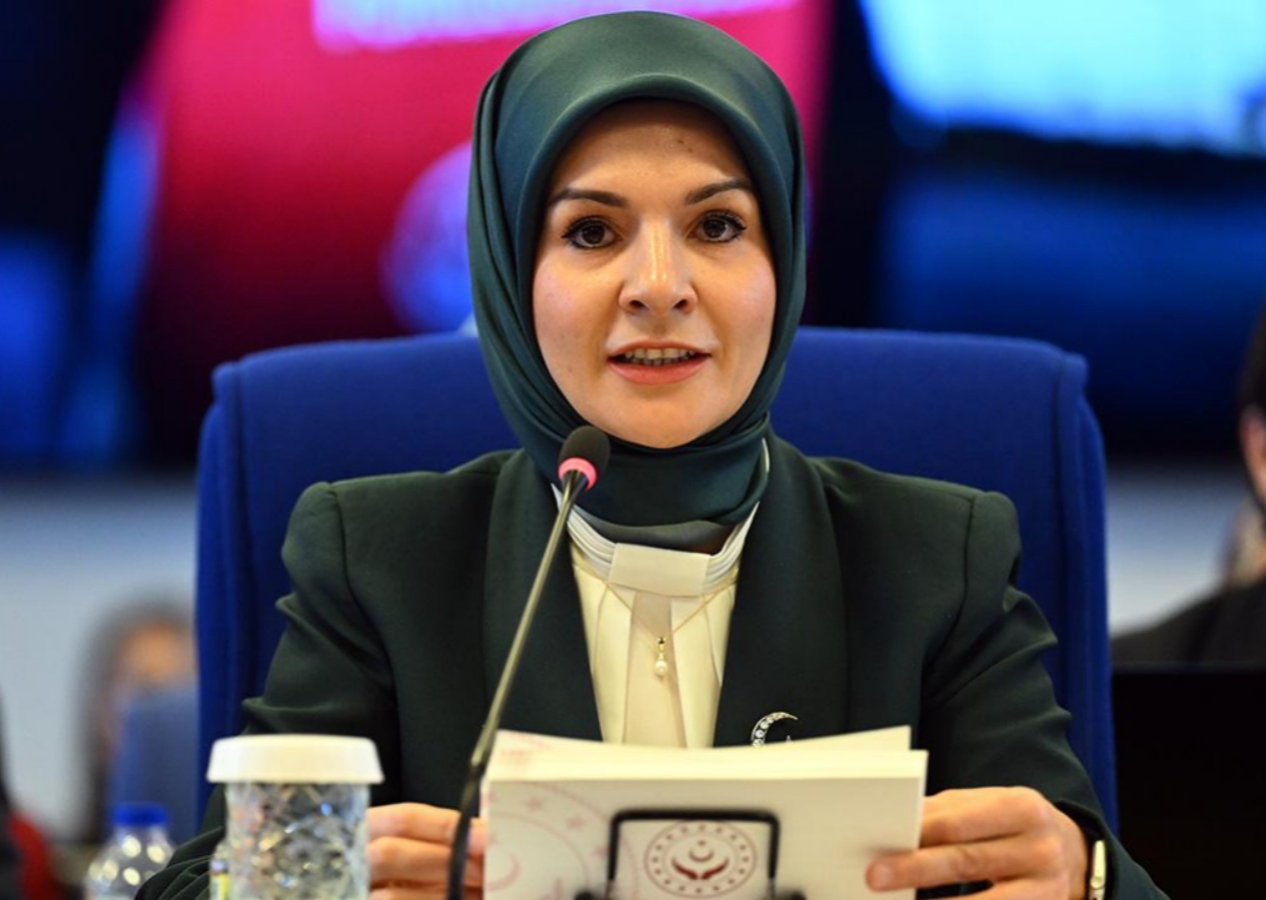 Bakan Göktaş duyurdu! Evlilik kredisinde başvuru şartları belli oldu