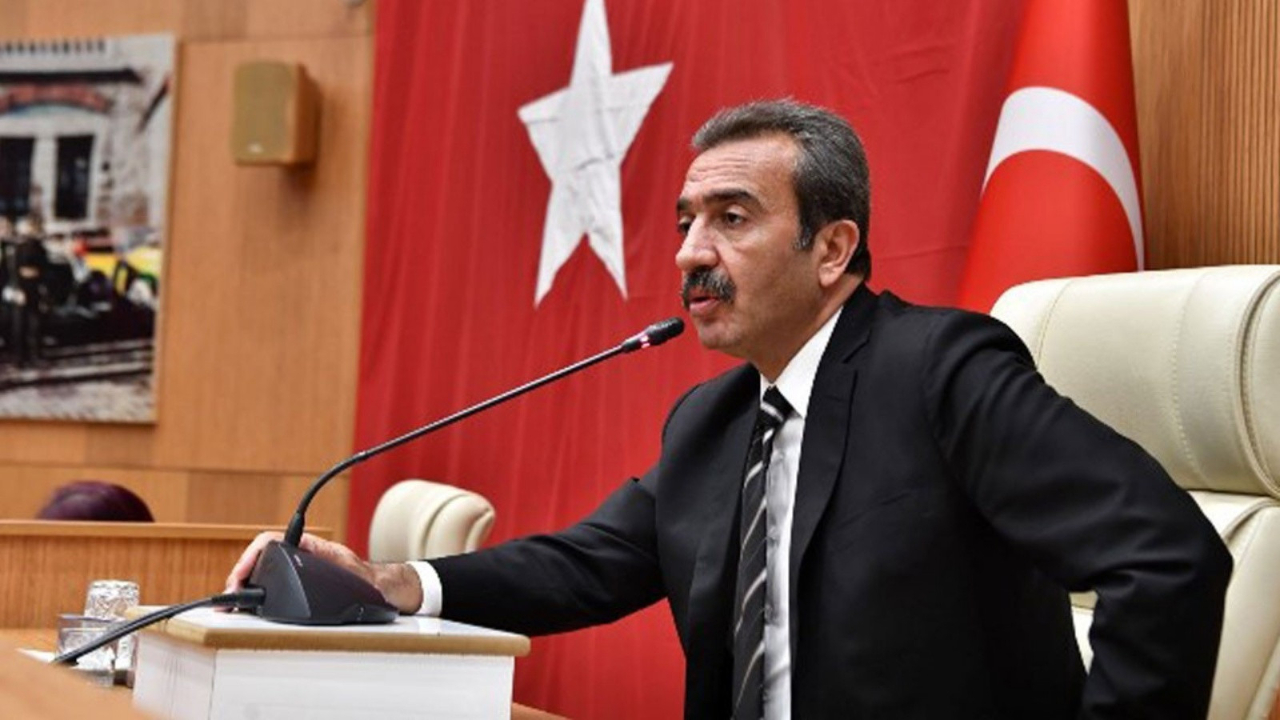 Gürsel Tekin sonrası flaş bir istifa daha! Çukurova Belediye Başkanı Soner Çetin, CHP'den istifa etti!