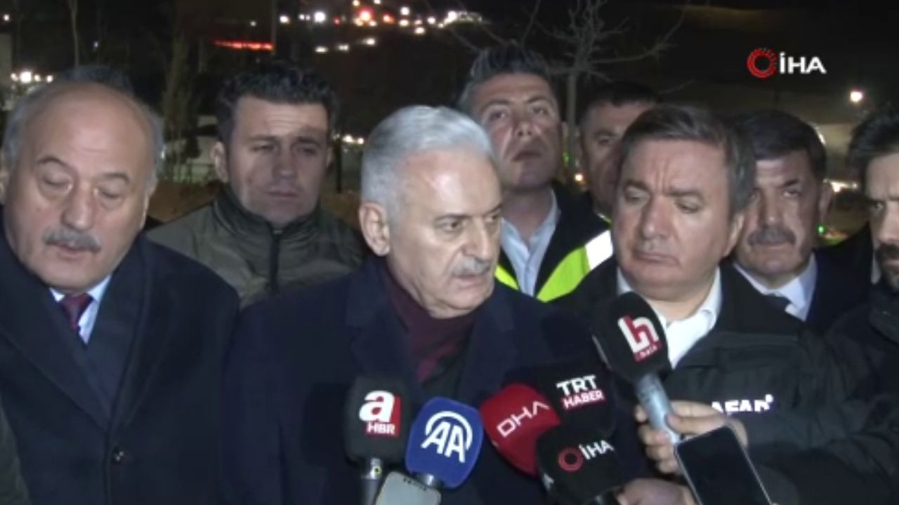 Binali Yıldırım: "Kurtarma çalışmaları gece de termal kameralar yardımıyla devam ediyor"
