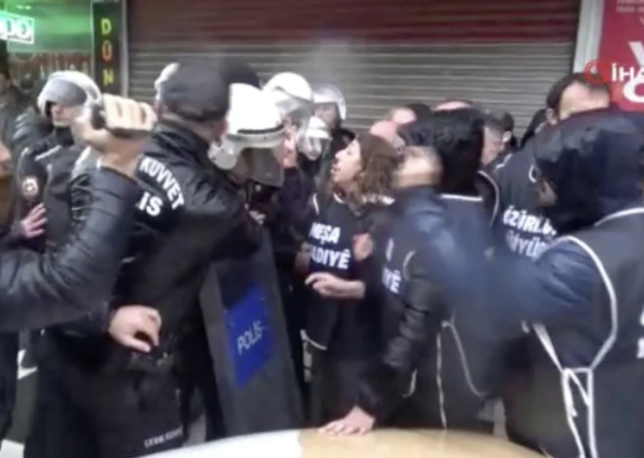 DEM Partili Saliha Aydeniz'den bir skandal daha: Polise parmak salladı!