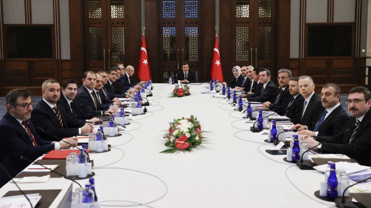 Ekonomi Koordinasyon Kurulu'ndan enflasyon ve cari acık mesajı