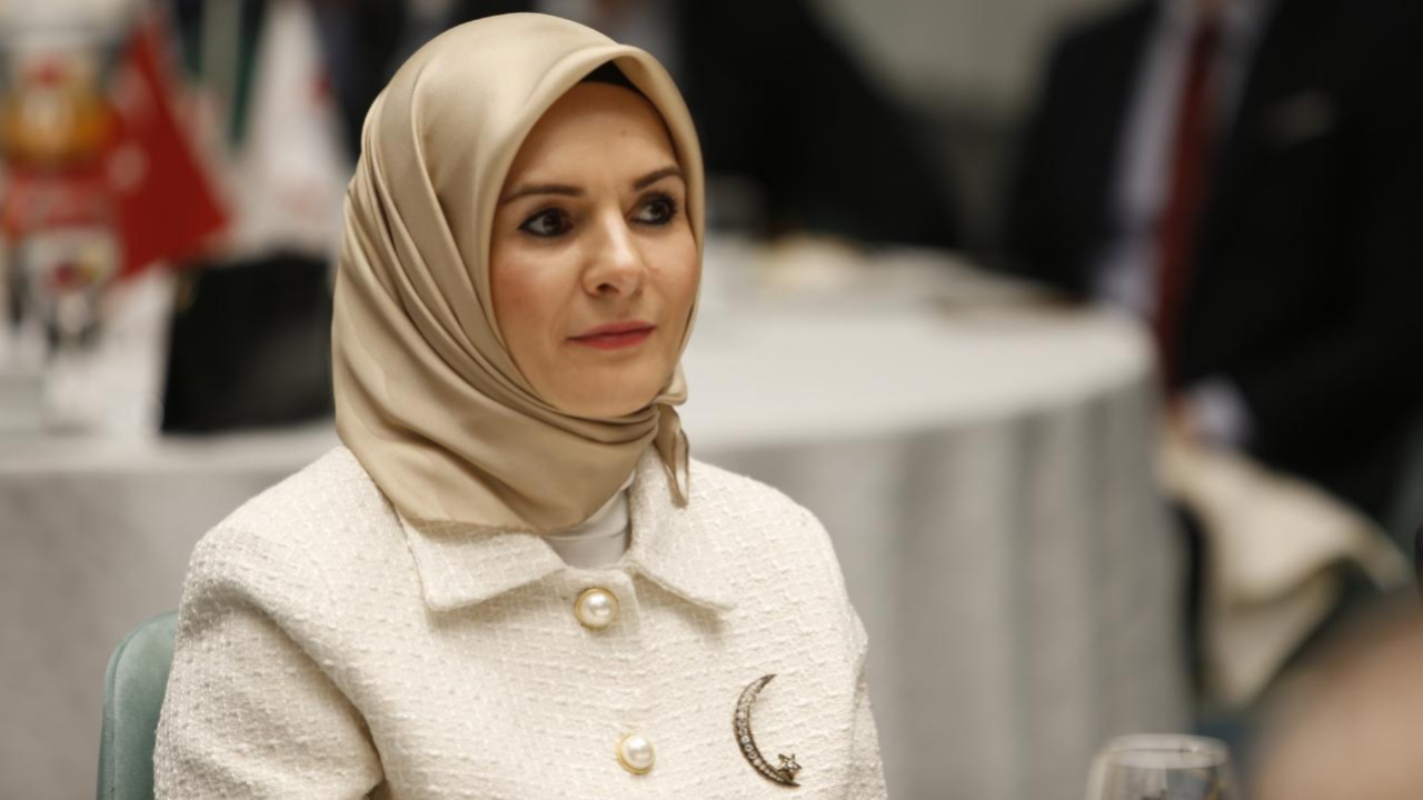 Bakan Göktaş duyurdu! Aile ve Sosyal Hizmetler Bakanlığı'na 8 bin personel alınacak