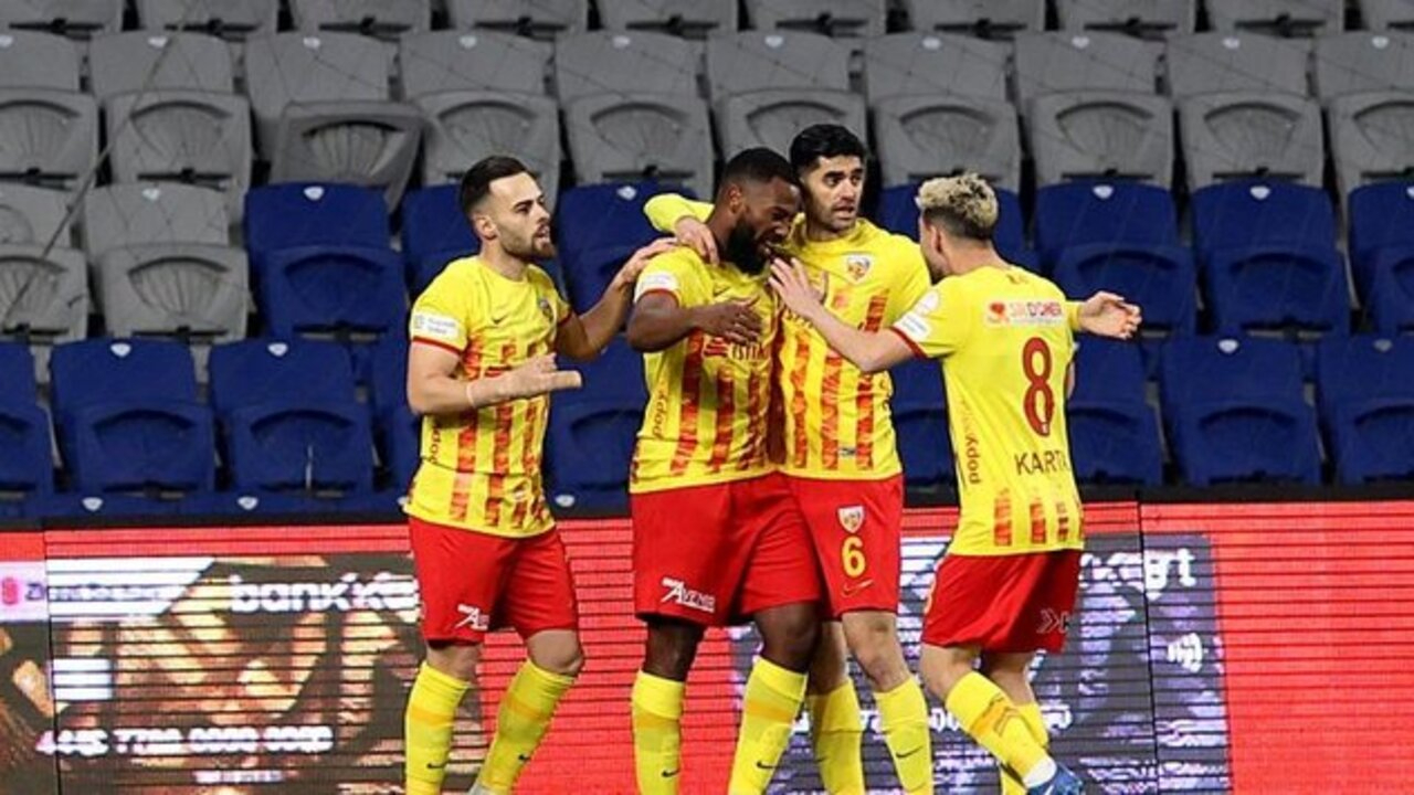 Başakşehir 2 - 3 Kayserispor | Maçın özeti