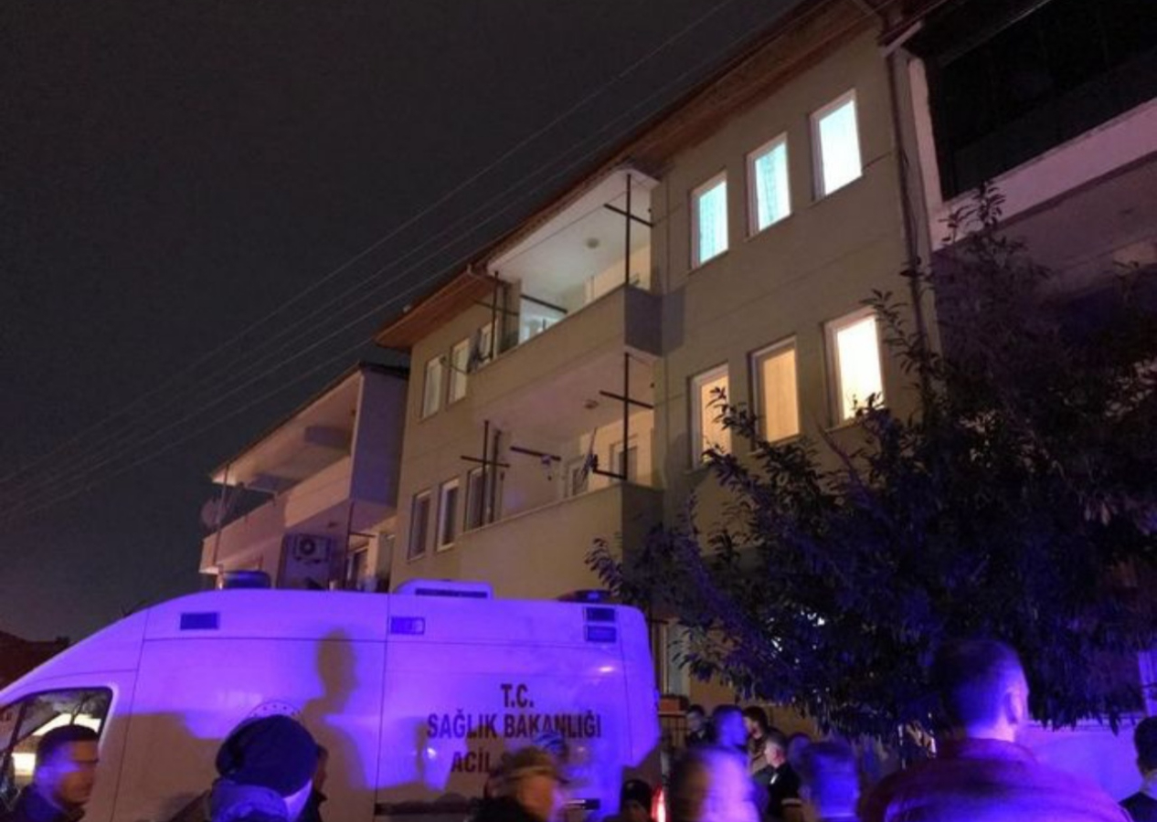Sakarya'da gürültü cinayeti! Yatalak babanın yanında vahşeti yaşattı
