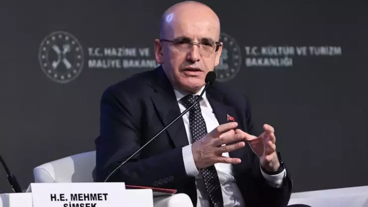 Bakan Şimşek'ten spekülasyonlara itibar etmeyin mesajı!  Uyguladığımız politikalar, seçim sonrasında da devam edecek