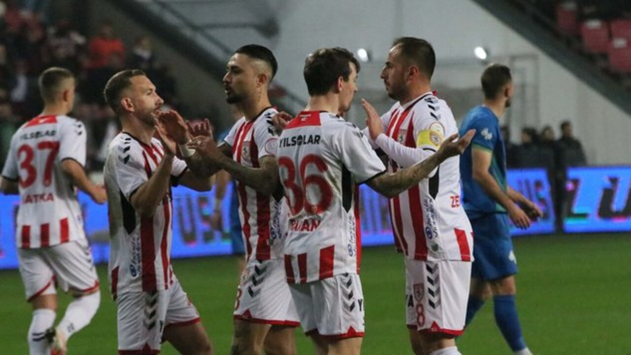 Samsunspor 3 - 0 Çaykur Rizespor | Maçın özeti