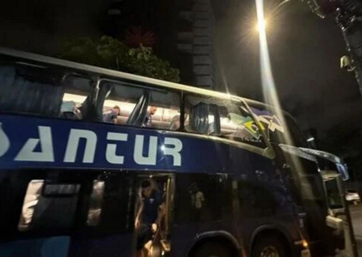 Brezilya'da skandal olay! Takım otobüsüne bombalı saldırı