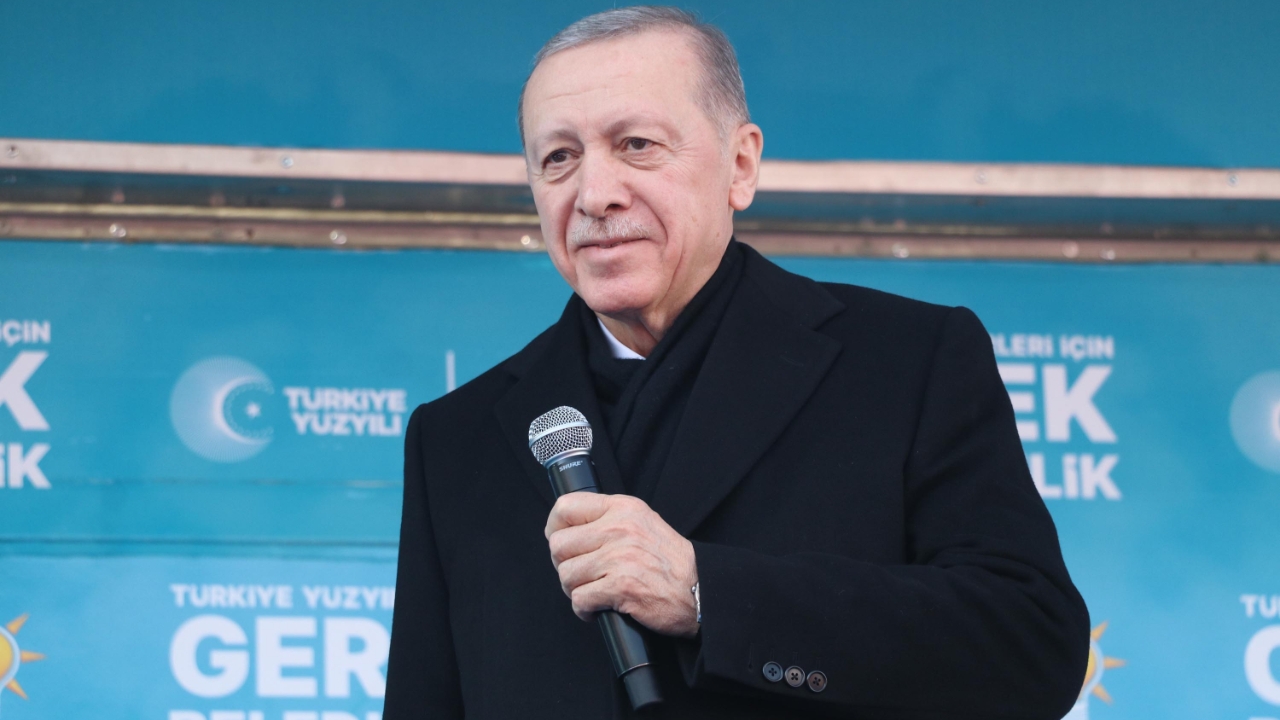 Cumhurbaşkanı Erdoğan: Kendi içlerinde horoz dövüşünden beter bir kavga halindeler