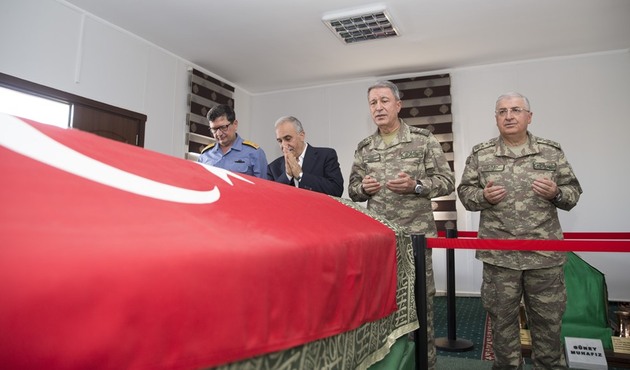 Orgeneral Akar'dan Süleyman Şah ziyareti