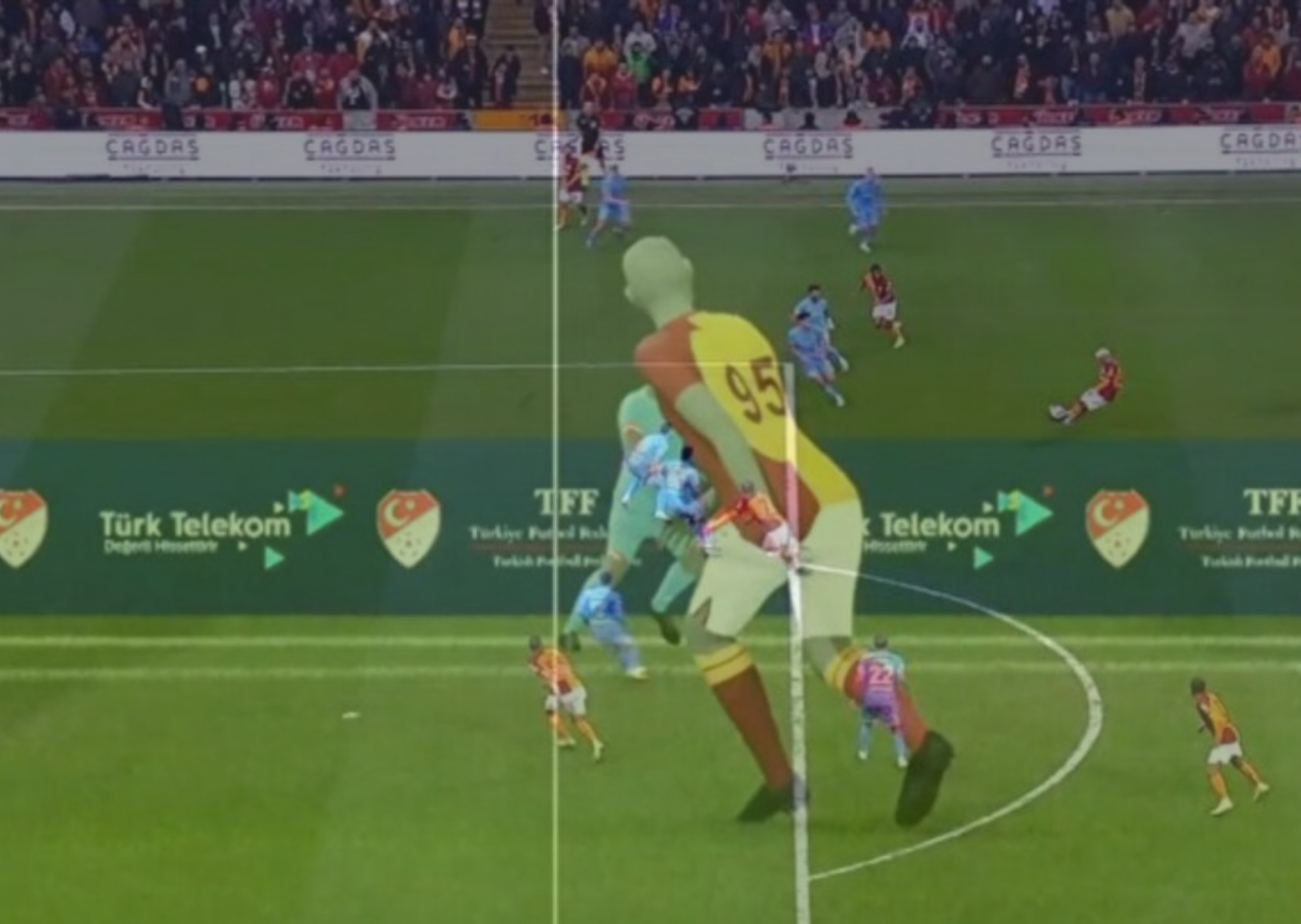 Türkiye'nin dilinde bu pozisyon VAR! Galatasaray - Antalyaspor maçındaki yarı otomatik ofsayt sisteminden gelen görüntü herkesi şaşkına çevirdi.