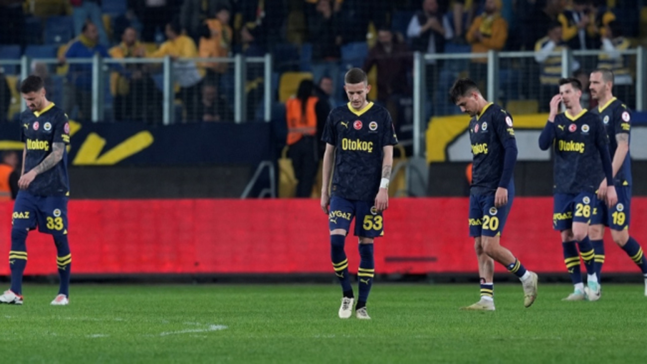 Fenerbahçe, 17 maç sonra nakavt oldu!