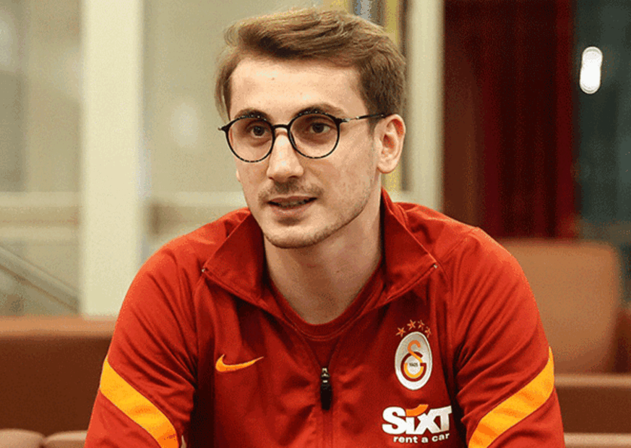 Kerem Aktürkoğlu zor yıllarını anlattı: Pes etmeye yakındım!