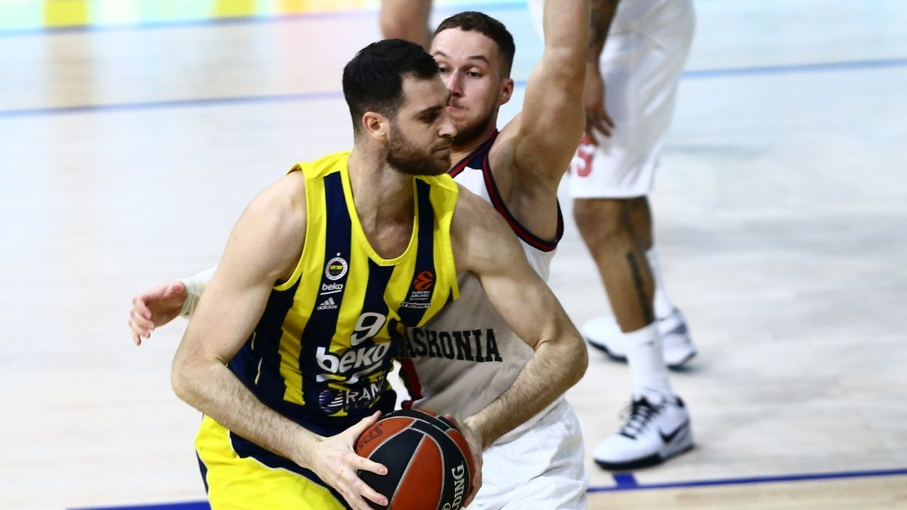Fenerbahçe Beko'dan kritik galibiyet! Kulüp rekoru kırıldı!