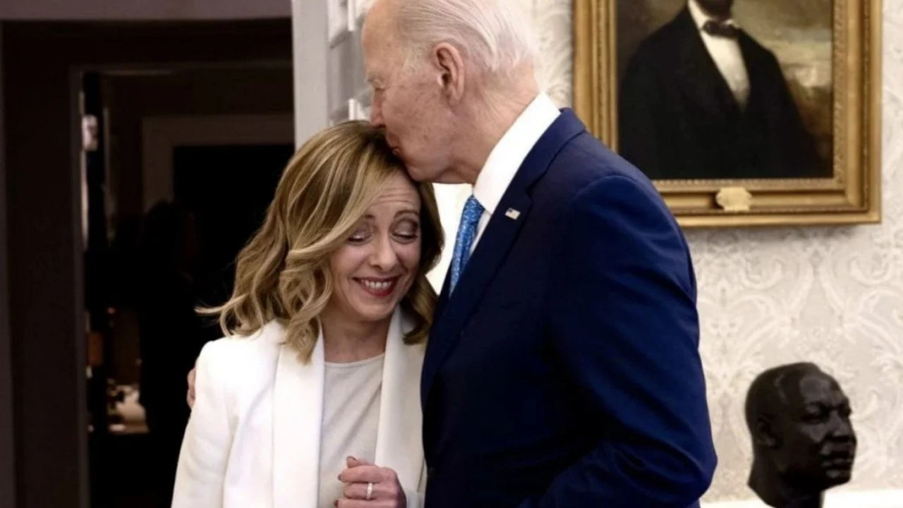 İhtiyar Joe Biden diplomatik kriz çıkaracak! İtalya Başbakanı Meloni'ye yaptığı hareket olay oldu
