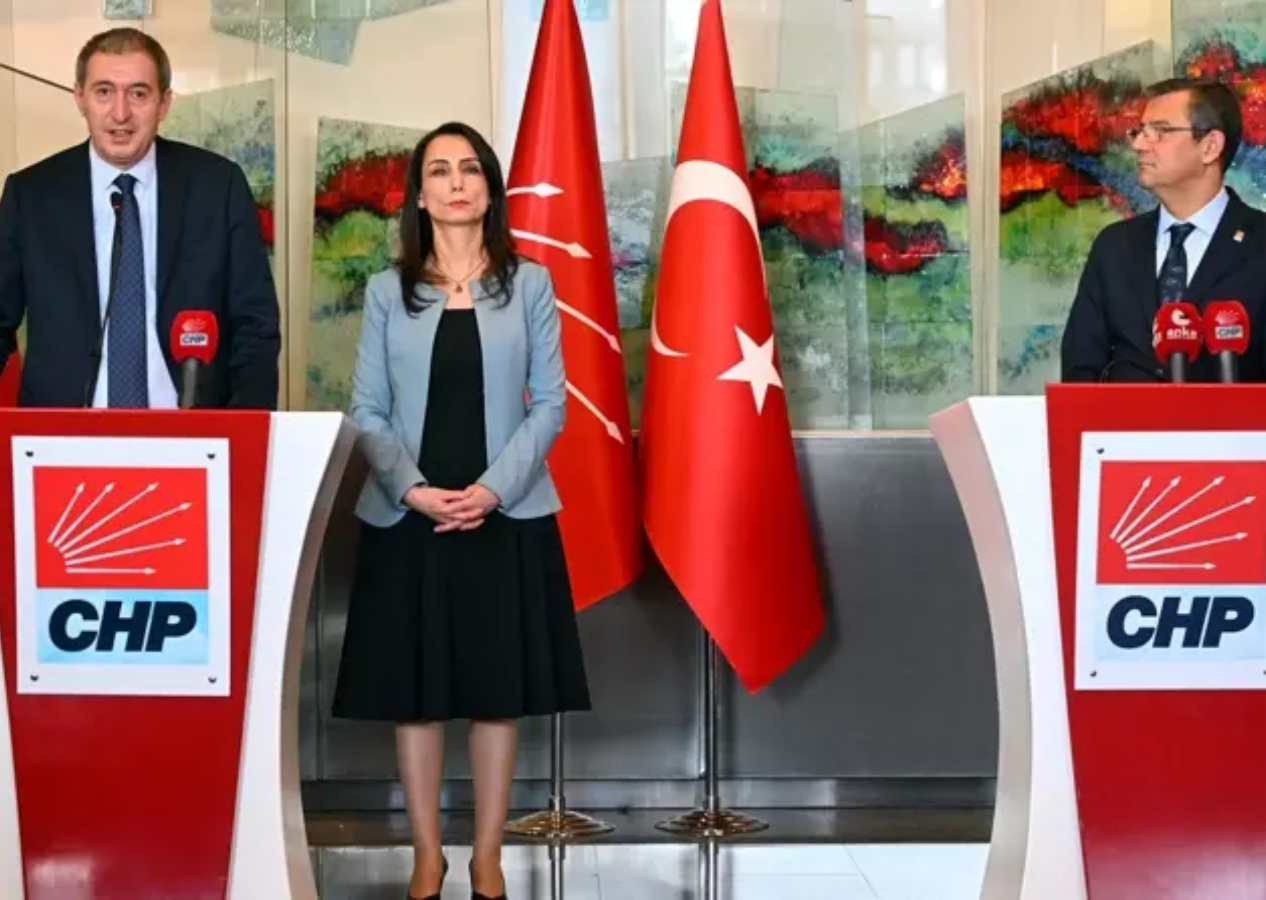 Mersin'de CHP-DEM ittifakı netleşti: Ortak halk buluşması düzenlendi! Skandal paylaşım ortaya çıktı