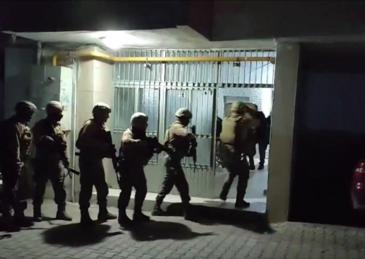 Osmaniye'de MAHZEN-3 Operasyonu! İçişleri Bakanı Ali Yerlikaya açıkladı: 2 organize suç örgütü daha çökertildi