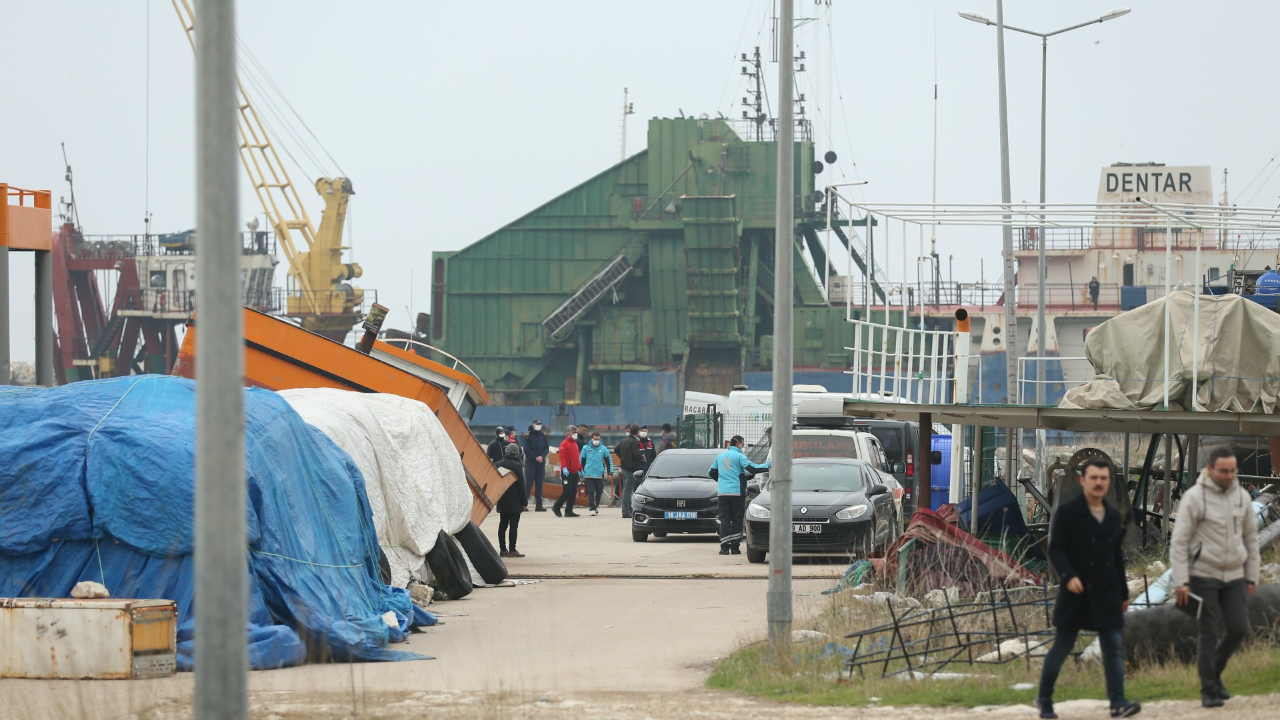 Marmara'da batan gemiden bir cansız beden daha bulundu