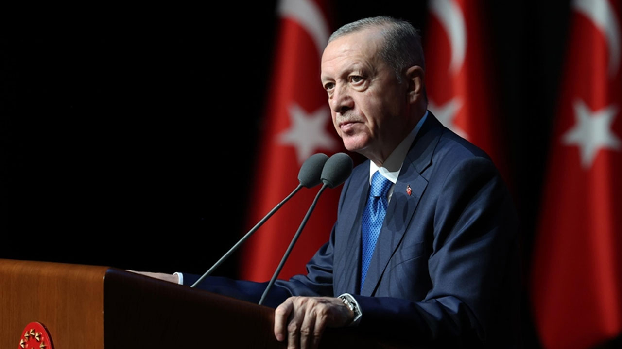 Cumhurbaşkanı Erdoğan Pakistan Başbakanı Şerif ile telefonda görüştü