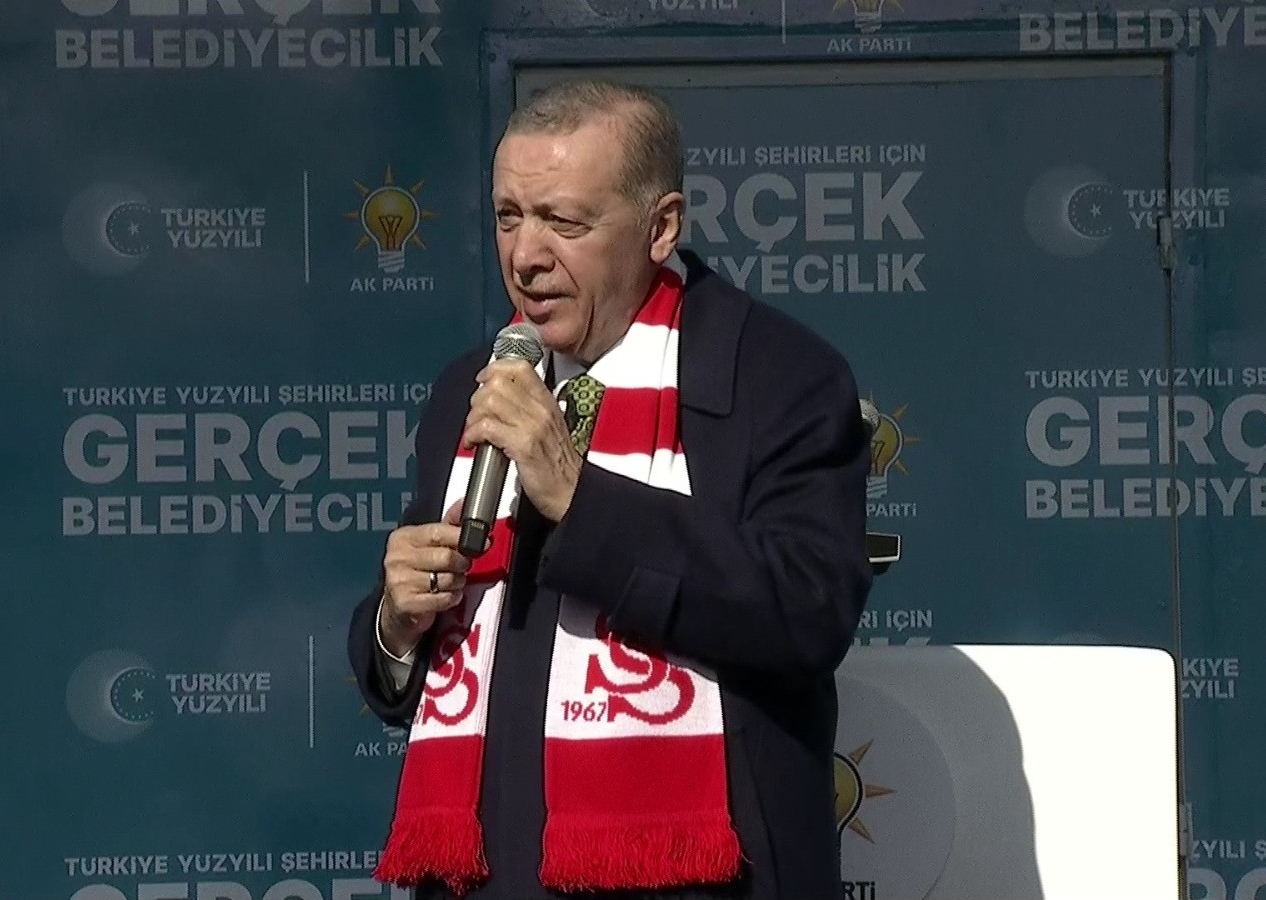 Cumhurbaşkanı Erdoğan'dan Özgür Özel'in 'bedelli askerlik' sözlerine tepki: Zihniyet bozukluğunun işareti!