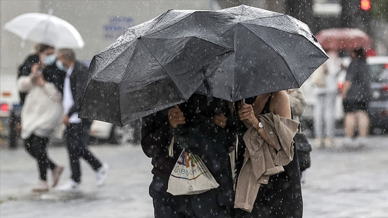 7 Mart İzmir hava durumu raporu açıklandı! İzmir için gök gürültülü sağanak yağış uyarısı