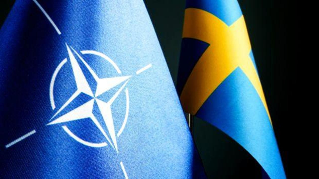 İsveç NATO'nun resmen 32. üyesi oldu