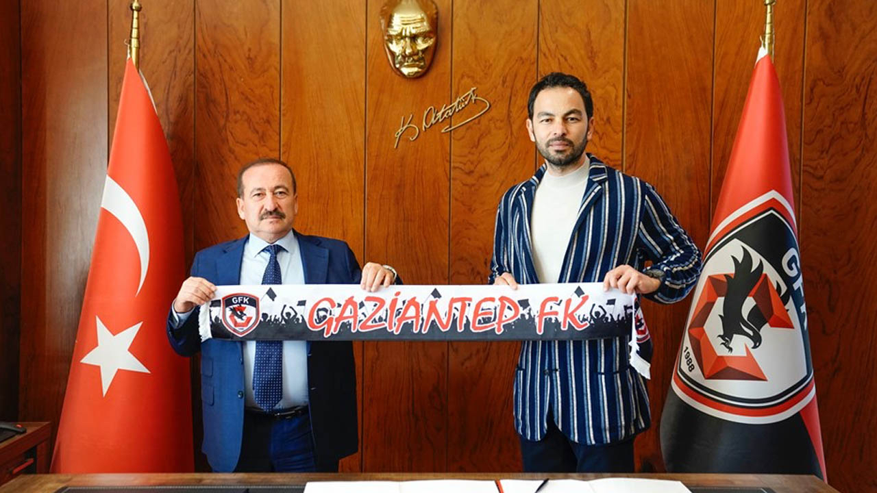 Gaziantep'te Selçuk İnan 1.5 yıllık resmi imzayı attı