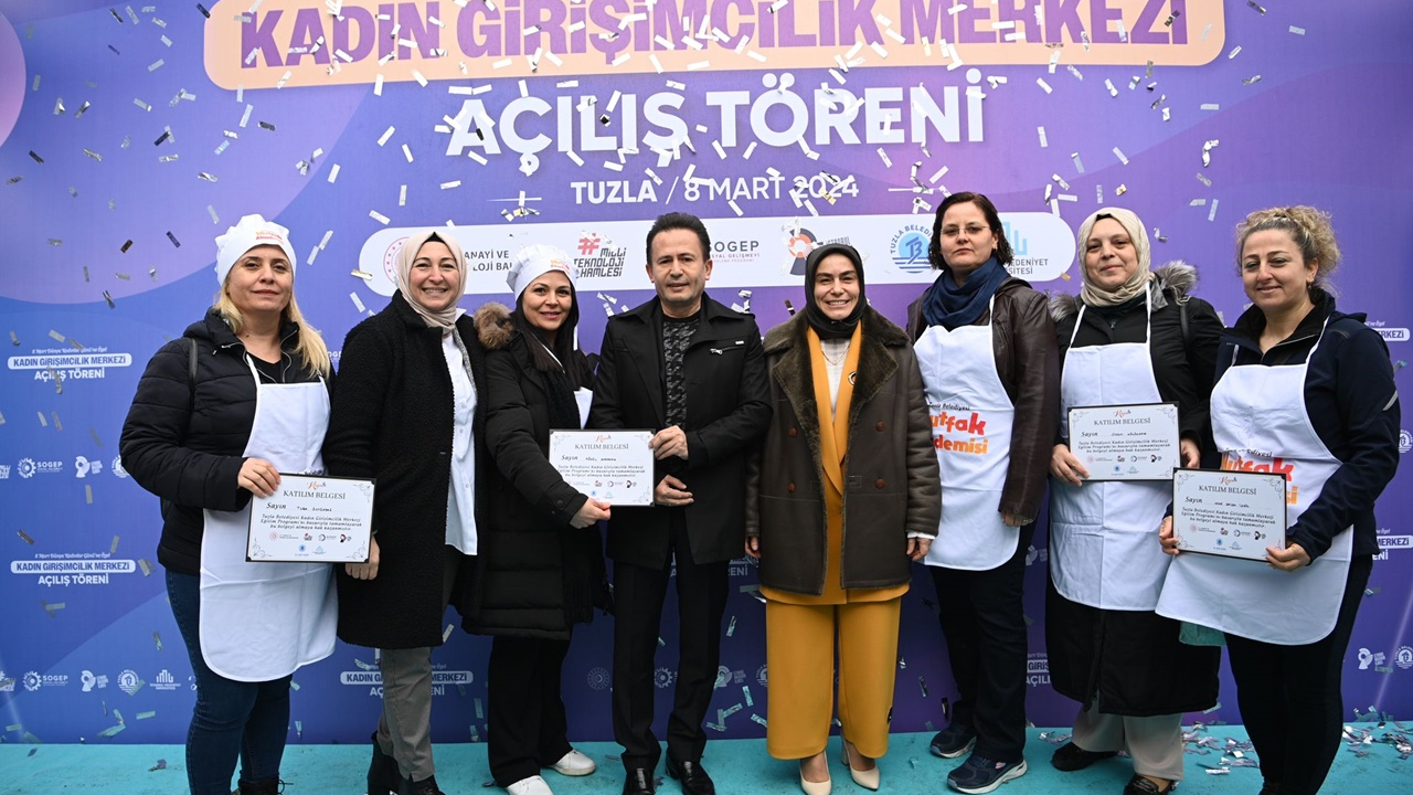 Tuzla Belediyesi Kadın Girişimcilik Merkezi 8 Mart Dünya Kadınlar Günü’nde açıldı! Başkan Şadi Yazıcı: Türkiye Yüzyılı, kadınların yüzyılı olacak