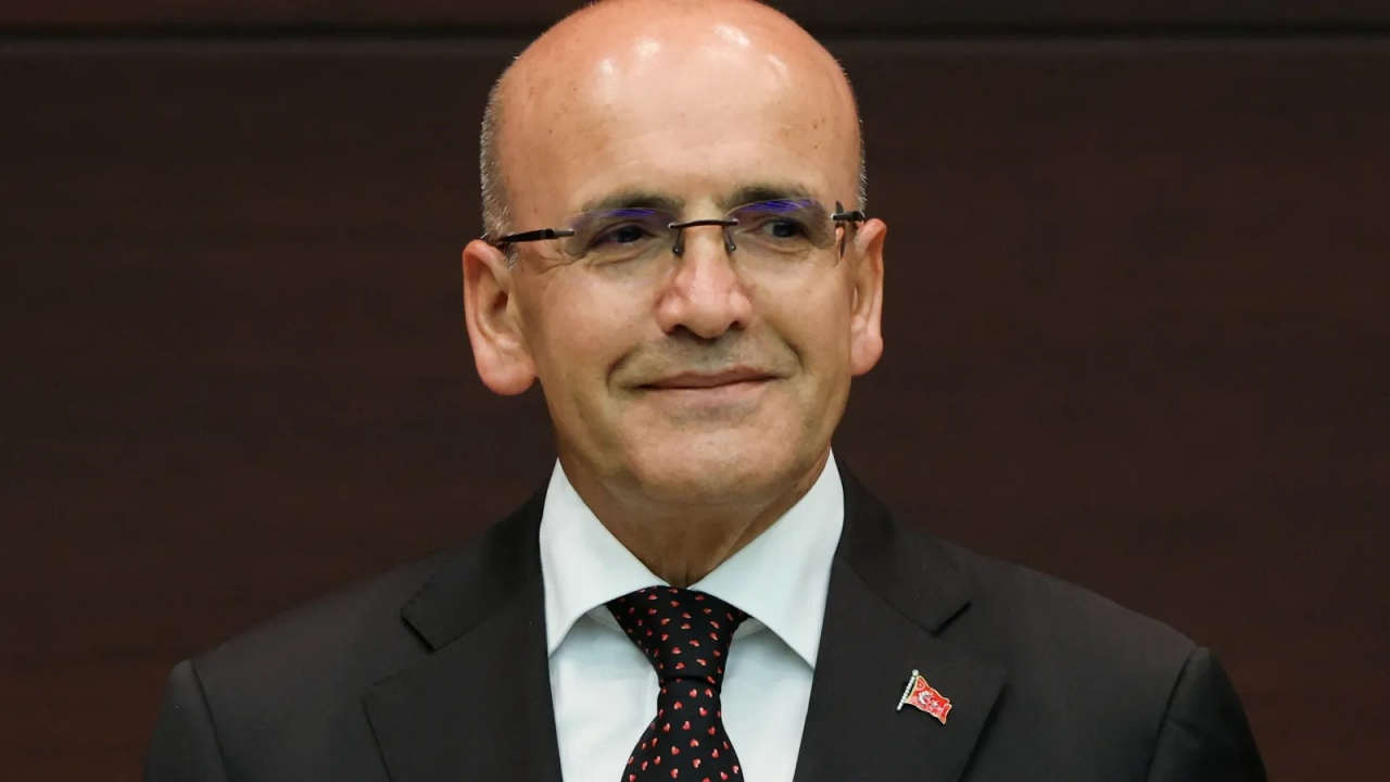 Bakan Şimşek'ten Fitch yorumu: Fitch başarıya kayıtsız kalmadı