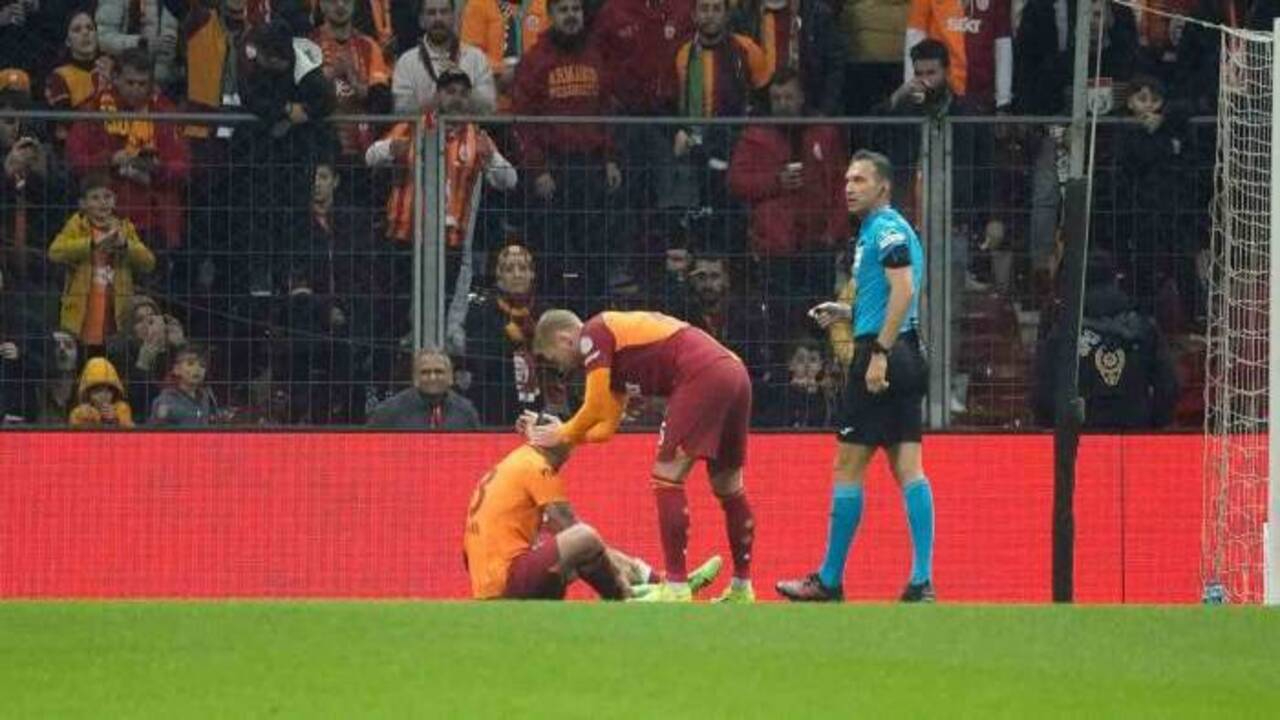 Galatasaray'a sakatlık şoku! Maçı tamamlayamadı...