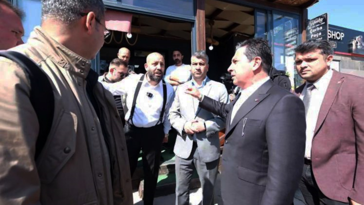 Elini sıkmadı, ortalık karıştı: Bodrum'da CHP ve İYİ Parti adayları birbirine girdi!