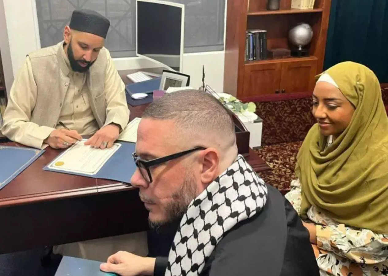 ABD'li yazar ve aktivist Jeffery Shaun King, ramazana girerken Müslüman oldu!