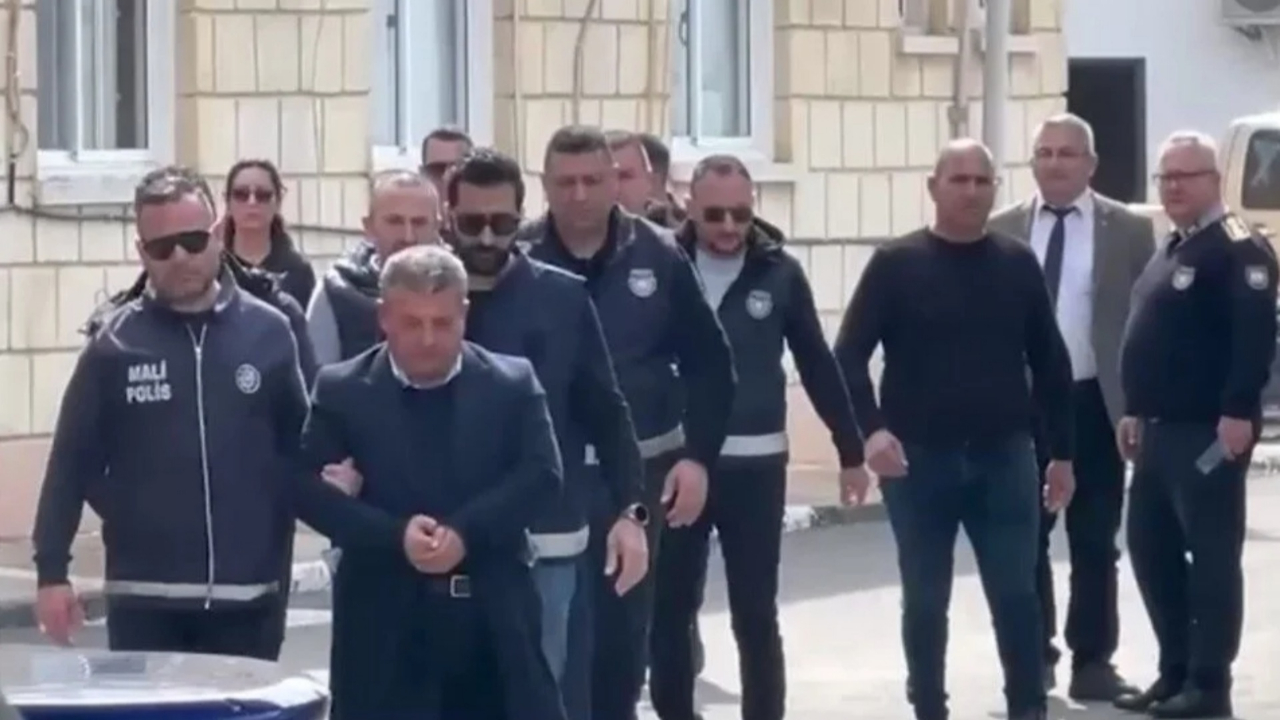 KKTC'de 'sahte diploma' skandalı! YÖDAK  Başkan ve yardımcısı rüşvet iddiasıyla tutuklandı...