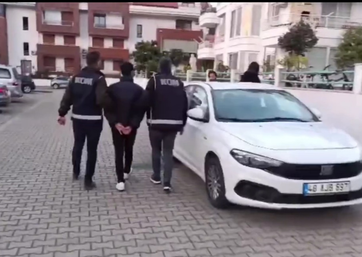 6 ilde 6 ayrı organize suç örgütü çökertildi: Elebaşlarının da içerisinde bulunduğu 54 şüpheli yakalandı