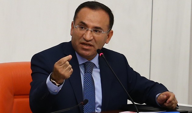 Bekir Bozdağ'dan İslam İşbirliği Teşkilatı'na eleştiri!