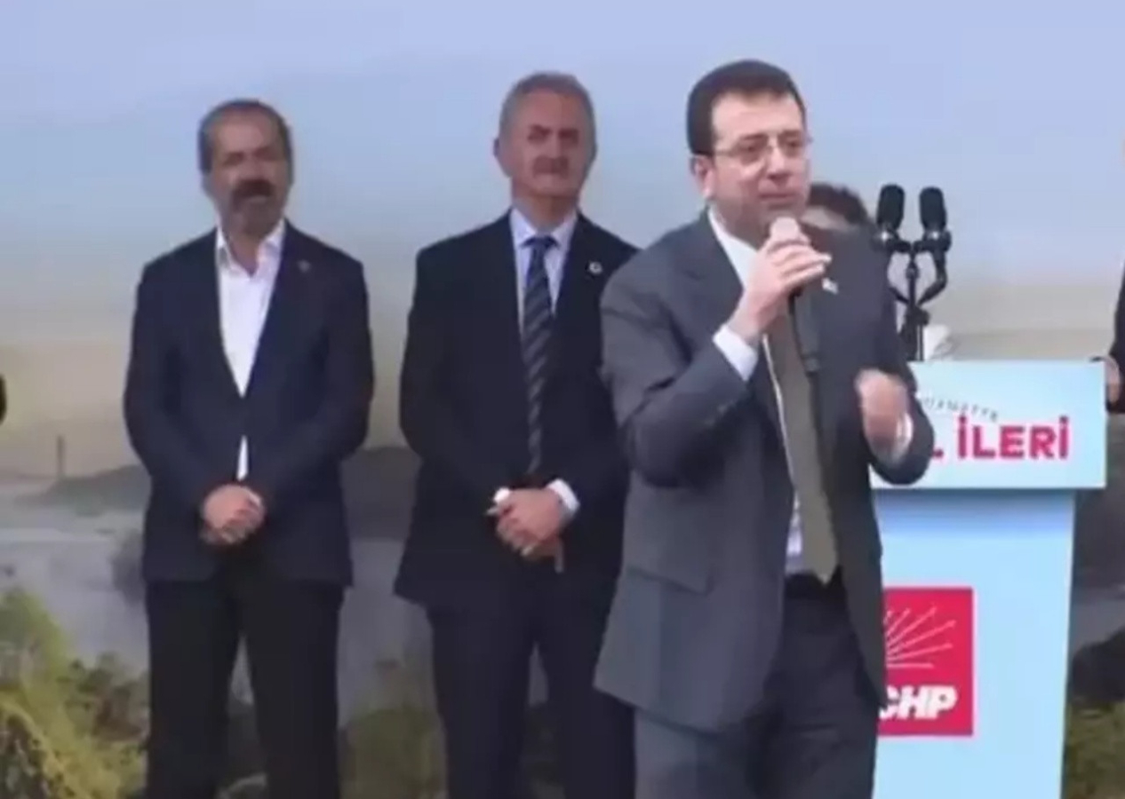 Ekrem İmamoğlu derdini anlatmaya çalışan kadını azarladı! Sinirini vatandaştan çıkarıyor...