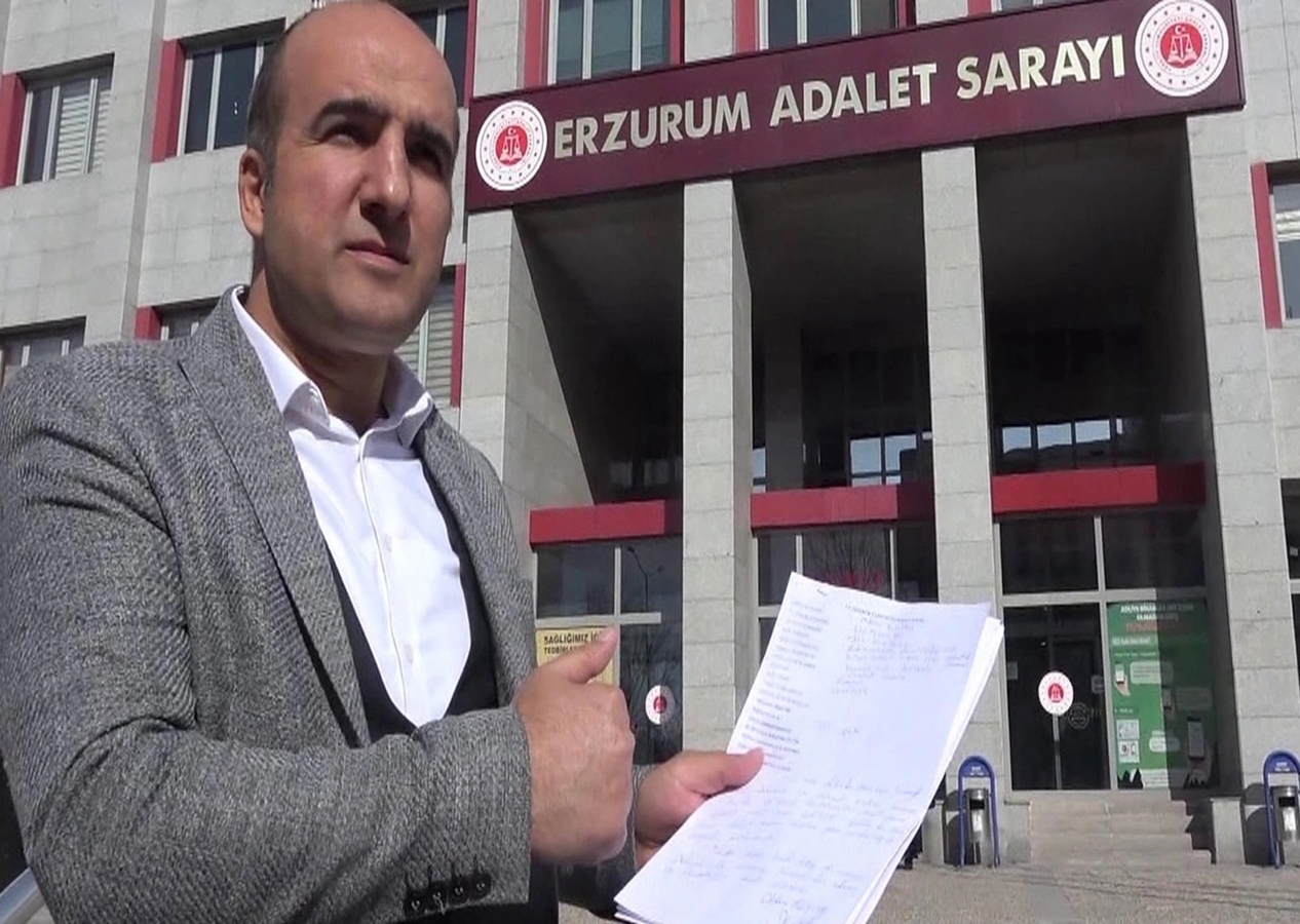 Erzurum'da telefonuna sızdıkları adamın hesabından 509 bin lira çaldılar
