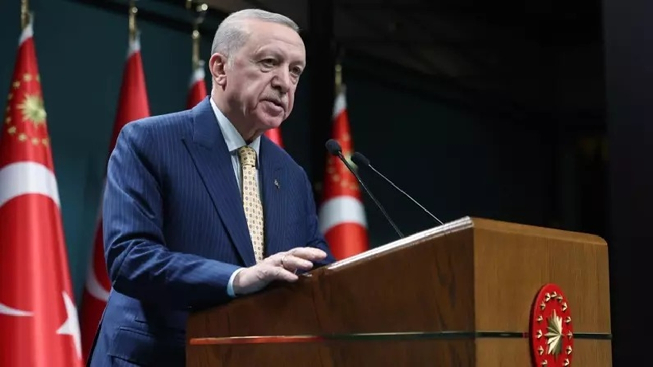 Cumhurbaşkanı Erdoğan'dan şehit polisin ailesine taziye mesajı